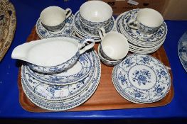 QUANTITY OF BLUE AND WHITE CHINA IN THE INDIES PATTERN BY JOHNSON BROS