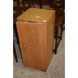 20TH CENTURY COLLECTORS CABINET WITH FITTED DRAWERS, 38CM WIDE