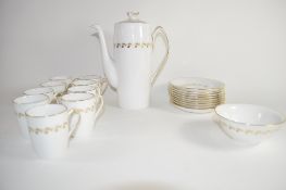 Spode coffee set in the Delphi pattern comprising coffee pot, sugar bowl and 9 cups and saucers