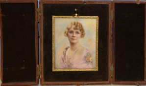 English School (early 20th century), Head and shoulders portrait of a lady, portrait miniature, 9