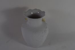 "Kaiser Porzellan" Vase Flora, GrÃ¶ÃŸe: 12cm B x 12cm T. RRP £26.99