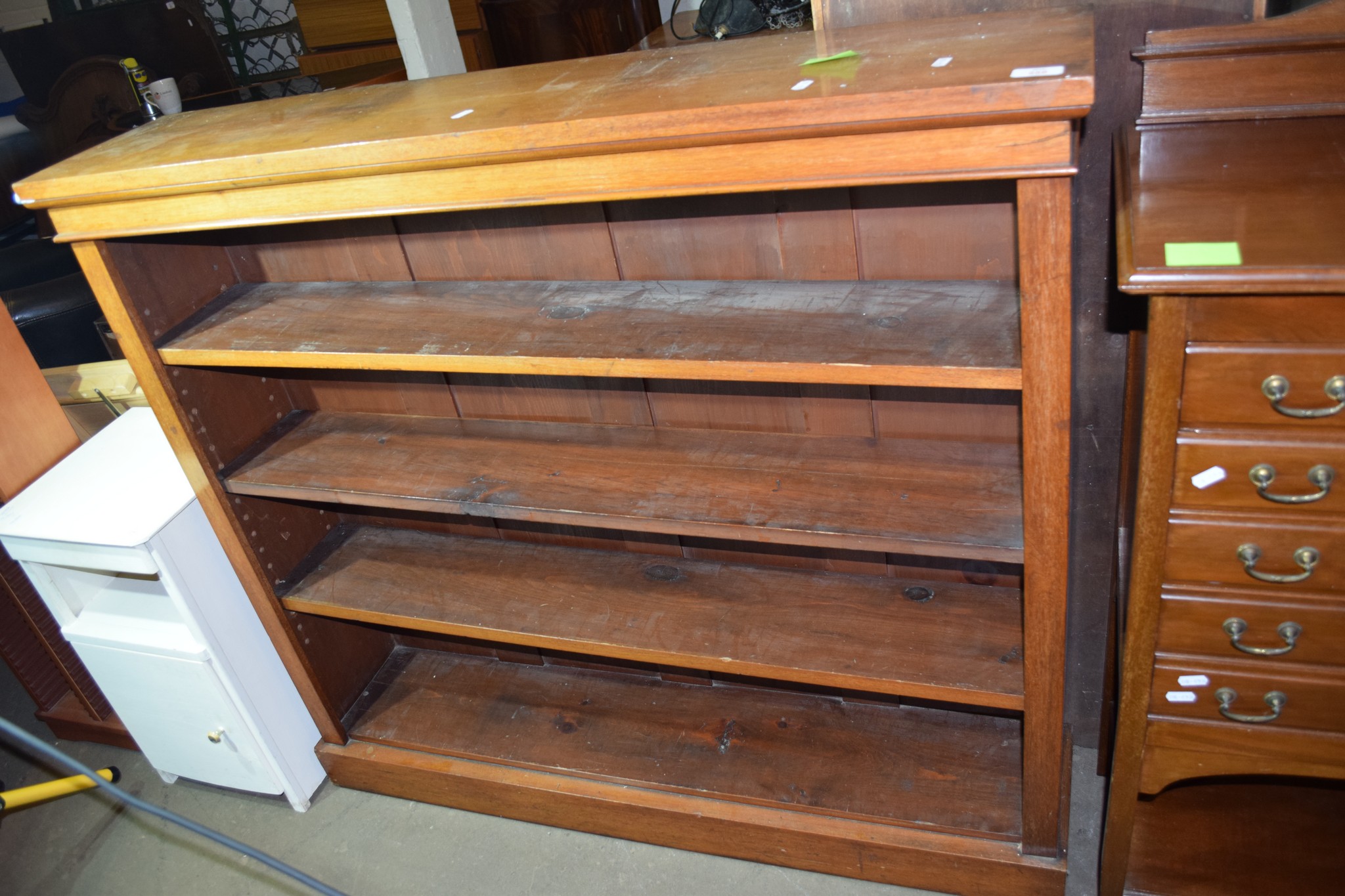 LOW BOOKCASE, WIDTH APPROX 122CM