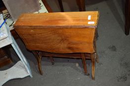 SMALL FOLDING OCCASIONAL TABLE, WIDTH APPROX 62CM