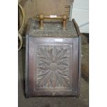 CARVED WOODEN COAL SCUTTLE, WIDTH APPROX 33CM