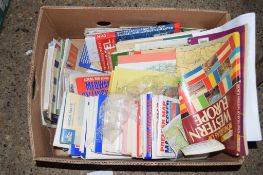 BOX OF MIXED MAPS INCLUDING AA MAP OF FRANCE AND ROAD ATLAS OF WESTERN EUROPE