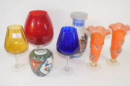 GLASS AND CERAMICS INCLUDING A LARGE RED GLASS VASE, SIMILAR SMALLER BLUE GLASS VASE, CHINESE