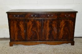 REPRODUCTION MAHOGANY EFFECT SIDEBOARD WITH STRUNG AND CROSS BANDED DECORATIONN, LENGTH APPROX