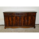 REPRODUCTION MAHOGANY EFFECT SIDEBOARD WITH STRUNG AND CROSS BANDED DECORATIONN, LENGTH APPROX