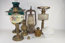 LARGE GLASS BOX CONTAINING ITEMS MAINLY GLASS LAMPS AND SHADES