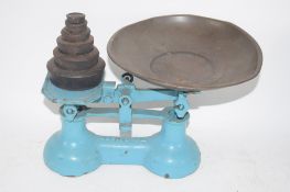 SET OF SCALES AND WEIGHTS