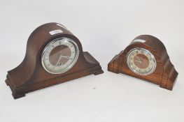 TWO MID-20TH CENTURY MANTEL CLOCKS IN WOODEN FRAMES