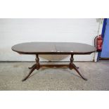 REPRODUCTION OVAL EXTENDING DINING TABLE