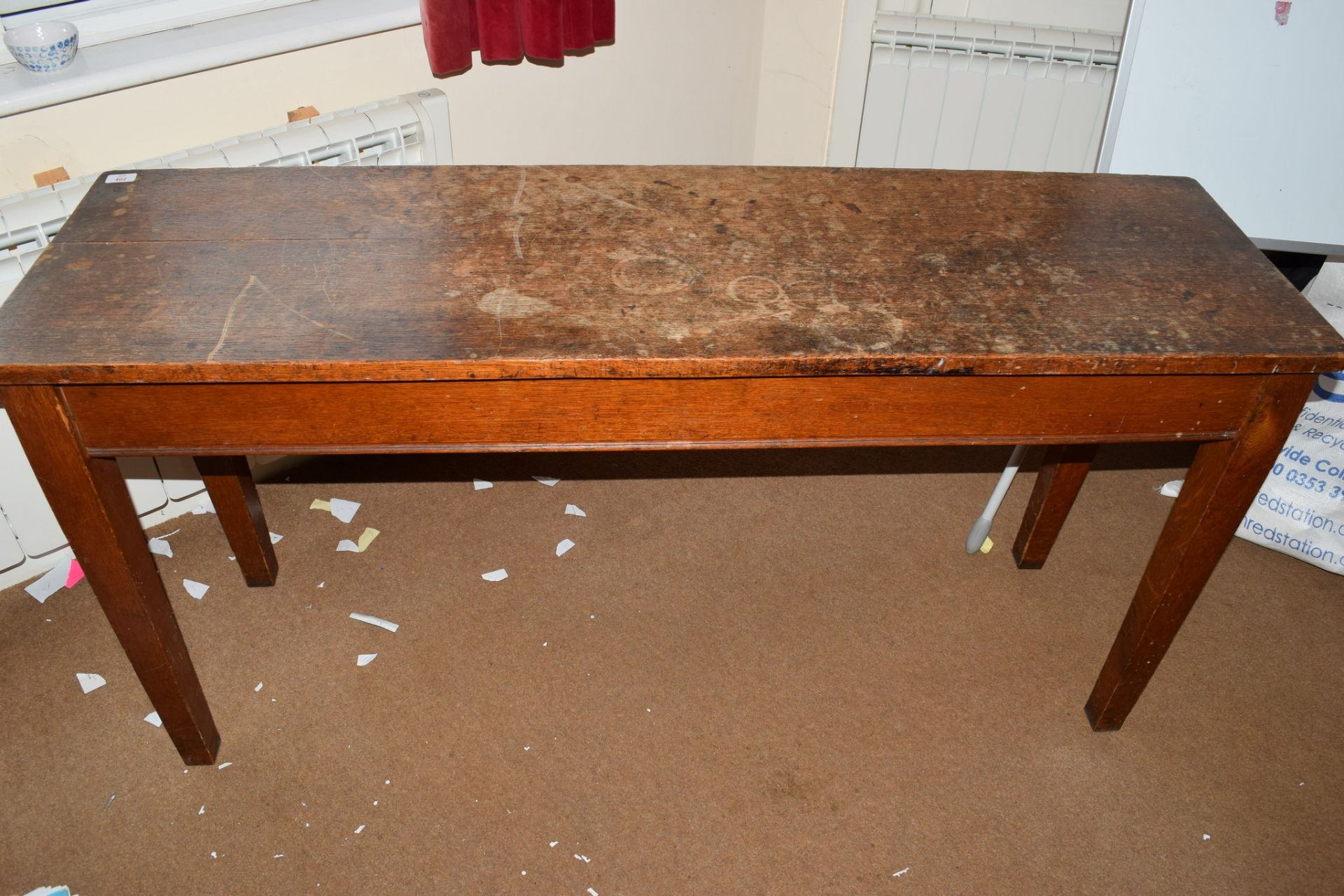 Long oak hall table on square legs - Image 4 of 4