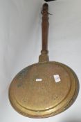 WARMING PAN WITH WOODEN HANDLE