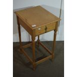 EARLY 20TH CENTURY SATINWOOD OCCASIONAL TABLE WITH DRAWER BENEATH, WIDTH APPROX 38CM