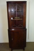 MAHOGANY EFFECT REPRODUCTION CORNER DISPLAY CABINET, MAX WIDTH APPROX 67CM
