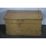 WAXED PINE BLANKET BOX, LENGTH APPROX 67CM