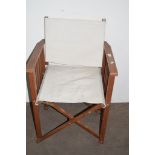 VINTAGE FOLDING CANVAS CHAIR