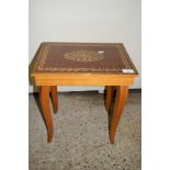 SMALL OCCASIONAL TABLE WITH DECORATIVE INLAID TOP, WIDTH APPROX 37CM