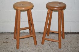 PAIR OF MODERN PINE KITCHEN STOOLS, EACH HEIGHT APPROX 70CM