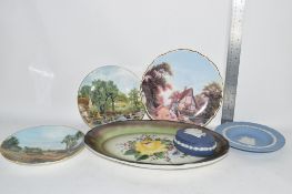 CERAMIC ITEMS INCLUDING WEDGWOOD, JASPER DISH AND COVER, FURTHER WEDGWOOD PLATE AND SOME