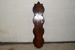 EARLY 20TH CENTURY MAHOGANY DECORATIVE HANGER, HEIGHT APPROX 112CM