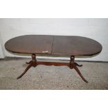 REPRODUCTION OVAL EXTENDING DINING TABLE