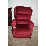 UPHOLSTERED ELECTRIC RECLINER CHAIR, WIDTH APPROX 80CM