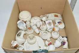 BOX CONTAINING CRESTED WARES INCLUDING AN ARCADIAN MODEL OF A WWI TANK