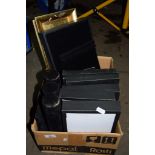 BOX CONTAINING MIXED PHOTOGRAPH FRAMES