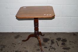 19TH CENTURY OCCASIONAL TABLE RAISED ON A CARVED PEDESTAL, APPROX 52CM WIDE