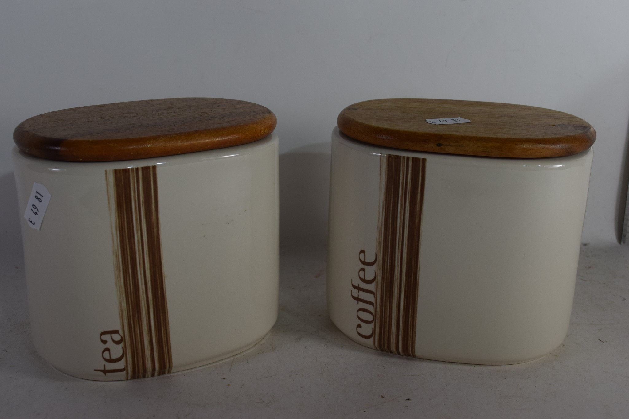 PAIR OF VINTAGE RAYWARE KITCHEN CANISTERS