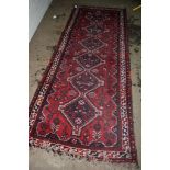 VINTAGE RUG WITH GEOMETRIC PATTERN, WIDTH APPROX 114CM