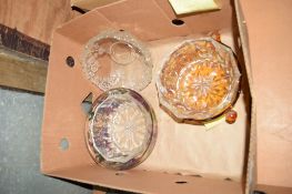 BOX CONTAINING VARIOUS GLASS FRUIT BOWLS