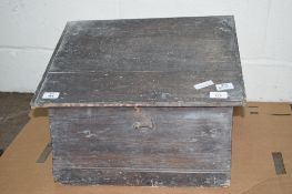 VINTAGE TABLE TOP WRITING SLOPE OR LECTERN, WIDTH APPROX 49CM