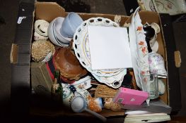 BOX CONTAINING VARIOUS HOUSEHOLD AND DECORATIVE CERAMICS INCLUDING HARVEST TYPE JUG ETC