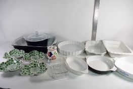 BOX: VARIOUS VINTAGE HOUSEHOLD CERAMICS