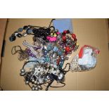 BAG CONTAINING VARIOUS COSTUME JEWELLERY