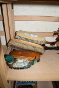 VARIOUS VINTAGE HOUSEHOLD CLOTHES BRUSHES