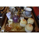 BOX: ASSORTED KITCHEN SUNDRIES AND VINTAGE CERAMICS ETC INCLUDING CARNIVAL GLASS, ILLUMINATED JIM