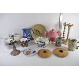 SELECTION OF VAROIUS CERAMICS INCLUDING MUGS, TEA POTS ETC