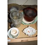 BOX CONTAINING VARIOUS CERAMICS AND GLASS INCLUDING PIERCED BON-BON DISH MOUNTED WITH PUTTI,