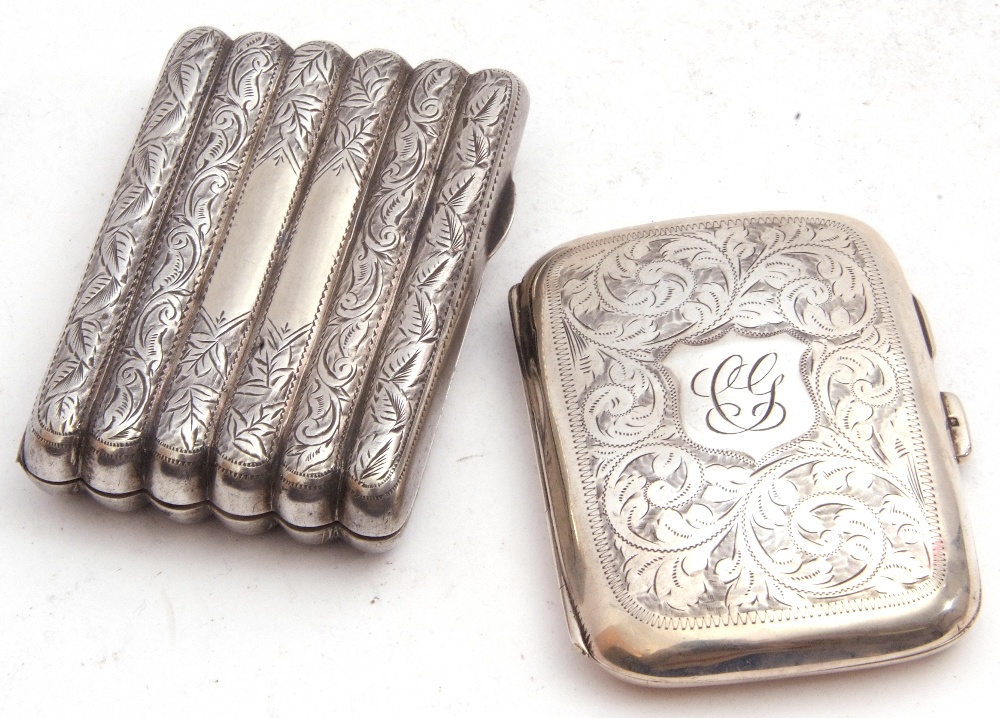 Mixed Lot: George V silver cigarette case of shaped rectangular form with central monogram and - Image 3 of 5