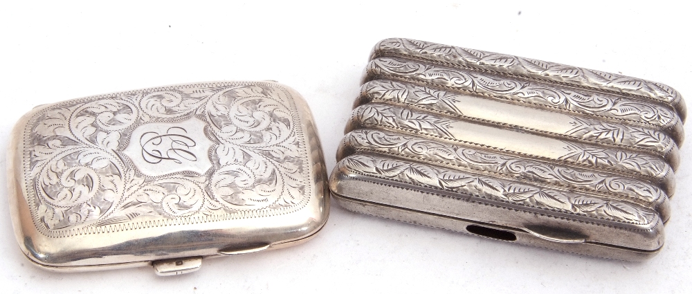 Mixed Lot: George V silver cigarette case of shaped rectangular form with central monogram and - Image 2 of 5