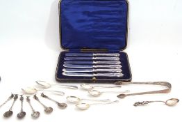 Mixed Lot: cased set of six silver handled butter knives, Sheffield 1914, John Biggin Ltd,