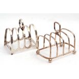 Mixed Lot: George V silver toast rack of rectangular frame, with four divisions and central loop