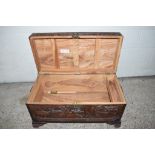 CARVED CAMPHOR WOOD CHEST WITH TYPICAL ORIENTAL STYLE DECORATION, APPROX 84CM LENGTH
