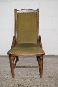 LATE 19TH/EARLY 20TH CENTURY OAK CHAIR ON TURNED SUPPORTS, IN THE ARTS AND CRAFTS STYLE, APPROX