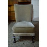 MID-20TH CENTURY UPHOLSTERED BEDROOM CHAIR, HEIGHT APPROX 82CM