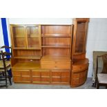 PARKER KNOLL WALL UNIT AND MATCHING CORNER UNIT, WALL UNIT LENGTH APPROX 153CM